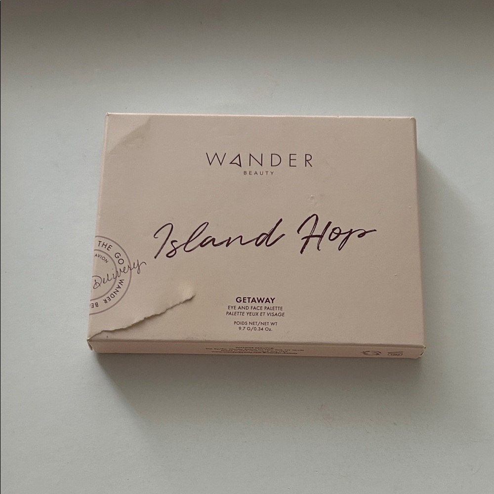 Wander Beauty Island Hop Eyeshadow Palette
